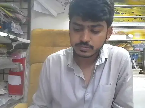 Snapshot of cute_modell chatting on February 2026 12:05:01 PM cute modell online show from February 2026 12:05:01 PM