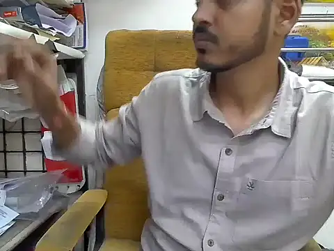 cute modell online show from September 2025 12:38:02 PM