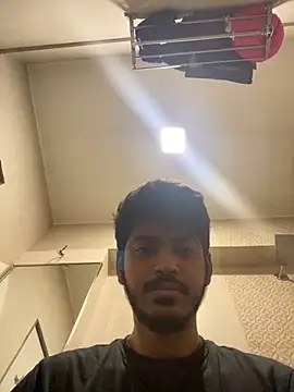 cute modell online show from February 2025 04:27:02 AM