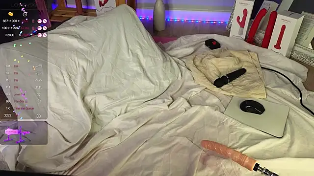 KiraBriis online show from February 2025 10:31:02 AM