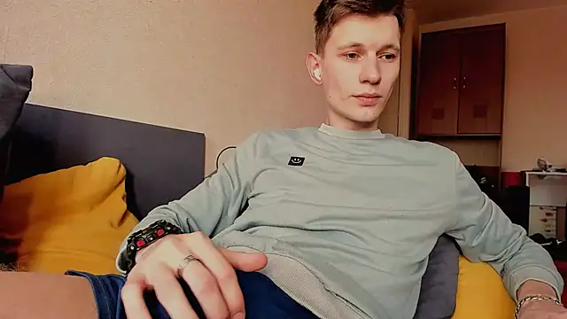 Snapshot of Kevin_Hornyyy chatting on May 2026 07:05:02 AM Kevin Hornyyy online show from May 2026 07:05:02 AM