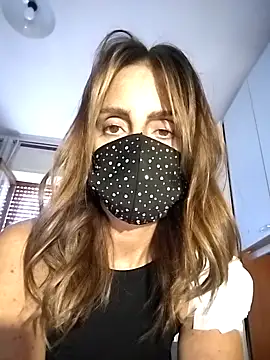 Akemi rossi online show from September 2025 08:41:01 AM