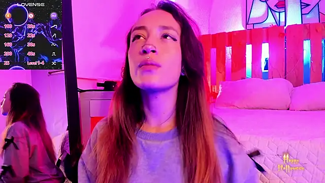 coral jonesss online show from October 2025 02:50:02 PM