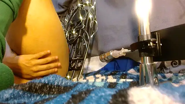 kattislut77 online show from November 2025 07:24:02 PM