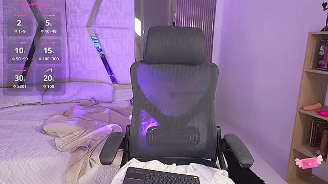 CleeoAdams  online show from November 2025 05:06:02 AM