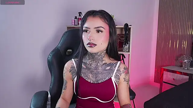 CleeoAdams  online show from March 2026 05:26:02 AM