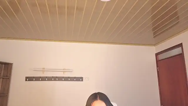 Snapshot of Renaxi_Smith chatting on July 2026 07:51:02 PM Renaxi Smith online show from July 2026 07:51:02 PM