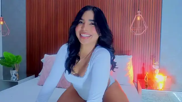 CharlotteGraay online show from April 2026 07:59:01 PM