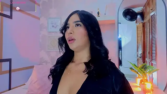 CharlotteGraay online show from April 2026 07:40:02 PM