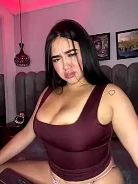 Sara  collins   online show from November 2025 12:05:02 PM