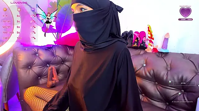 azahara faraah online show from September 2025 03:02:01 PM