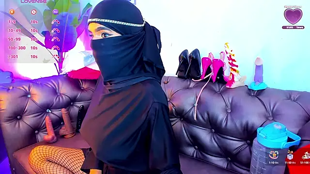 azahara faraah online show from October 2025 12:45:02 AM