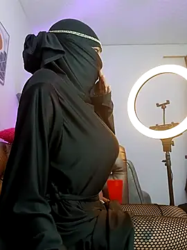 azahara faraah online show from November 2025 04:34:01 PM