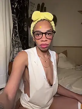 goddesskash online show from December 2025 05:20:02 AM