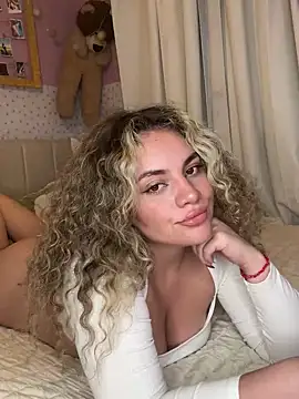 frantasticaa online show from January 2025 03:32:02 AM