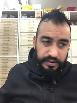 leonardohot1987 online show from February 2025 08:20:02 PM