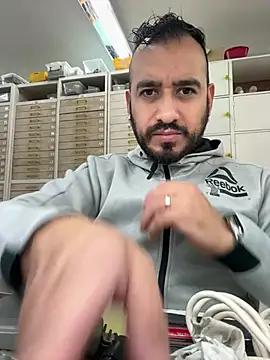 leonardohot1987 online show from March 2025 03:28:02 PM