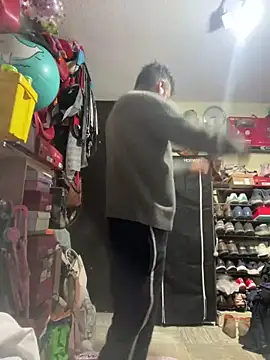 leonardohot1987 online show from February 2025 06:02:02 AM