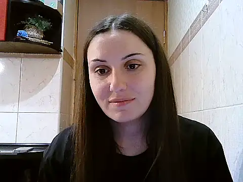 Yuliia30 online show from April 2026 06:58:01 PM