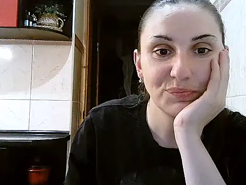 Yuliia30 online show from March 2026 07:12:02 PM