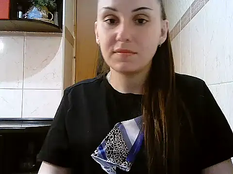Yuliia30 online show from May 2026 03:41:01 PM