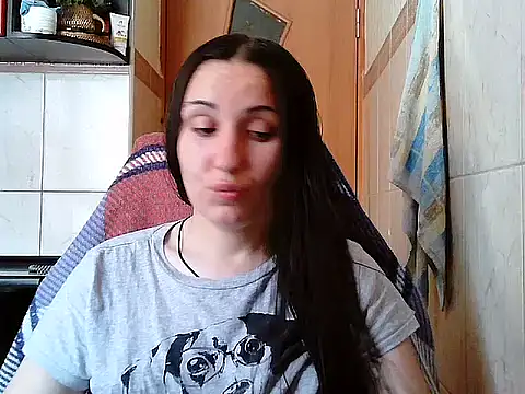 Snapshot of Yuliia30 chatting on July 2026 07:48:02 AM Yuliia30 online show from July 2026 07:48:02 AM