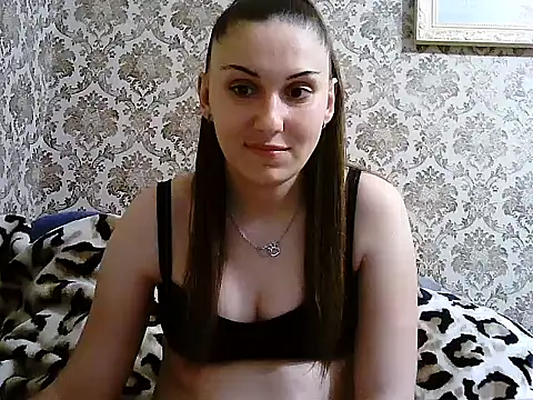 Yuliia30 online show from May 2026 06:59:01 PM