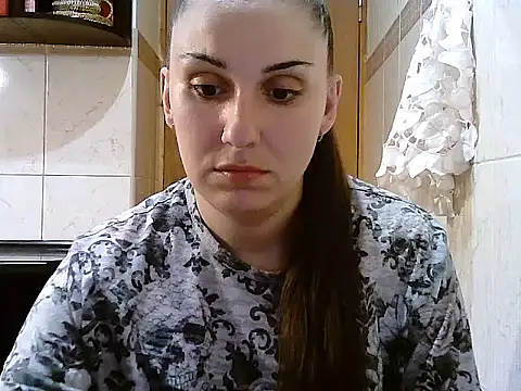Snapshot of Yuliia30 chatting on June 2026 06:46:02 PM Yuliia30 online show from June 2026 06:46:02 PM