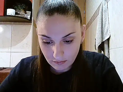 Snapshot of Yuliia30 chatting on June 2026 04:40:01 PM Yuliia30 online show from June 2026 04:40:01 PM
