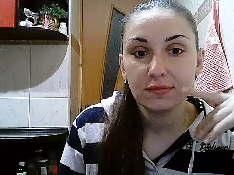 Snapshot of Yuliia30 chatting on September 2025 03:40:01 PM Yuliia30 online show from September 2025 03:40:01 PM