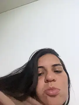 Anddyy   online show from November 2025 01:28:01 AM