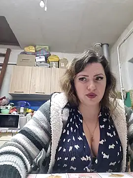 Jyleta online show from December 2025 08:59:02 PM