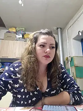 Jyleta online show from November 2025 09:57:02 PM