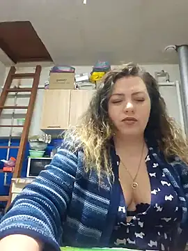 Jyleta online show from February 2025 09:19:01 PM