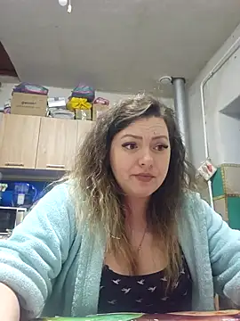 Jyleta online show from March 2025 10:42:01 PM
