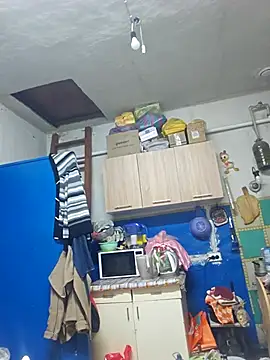 Jyleta online show from November 2025 06:02:02 PM