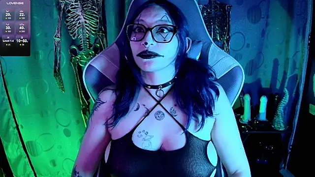 Snapshot of Kimlennox_ chatting on November 2025 03:27:02 PM Kimlennox online show from November 2025 03:27:02 PM