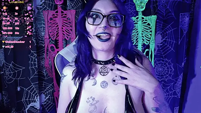 Kimlennox  online show from March 2026 01:36:01 PM