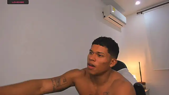 maxsteel177 online show from March 2025 12:11:01 AM