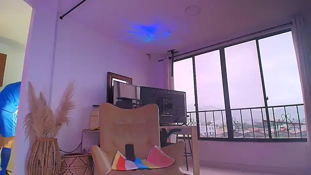 Snapshot of orlando_yate chatting on September 2025 12:00:01 PM orlando yate online show from September 2025 12:00:01 PM