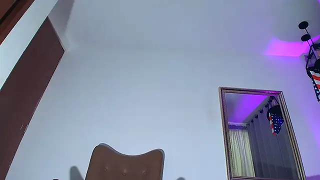 Snapshot of orlando_yate chatting on October 2025 01:12:02 PM orlando yate online show from October 2025 01:12:02 PM