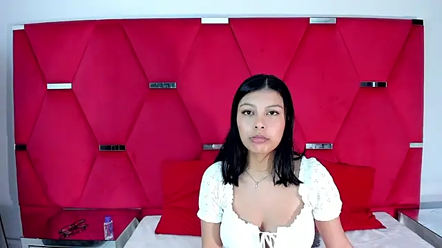Salmaportman69 online show from February 2026 08:03:02 PM