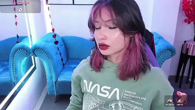 Akaza Hakuji  online show from February 2026 12:27:02 PM