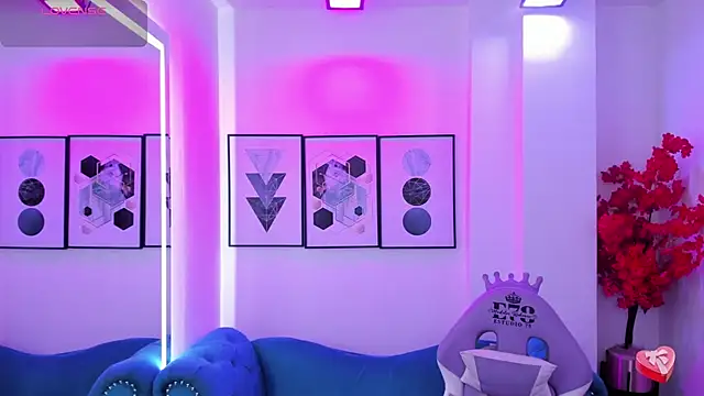 Akaza Hakuji  online show from February 2026 12:16:01 PM