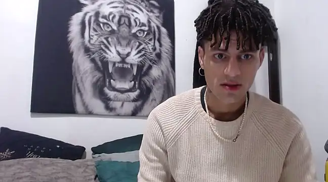 Snapshot of dany_hardy chatting on January 2025 11:28:01 PM dany hardy online show from January 2025 11:28:01 PM