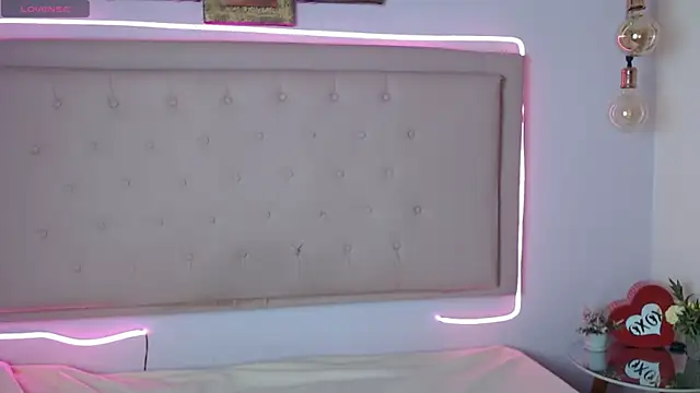 kathepickmanx online show from March 2026 03:40:01 AM