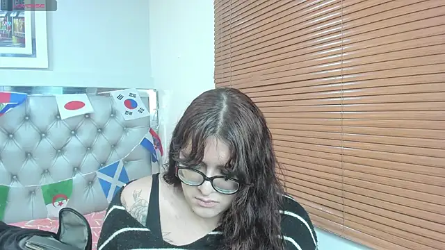 Snapshot of kathepickmanx chatting on June 2026 03:16:02 AM kathepickmanx online show from June 2026 03:16:02 AM