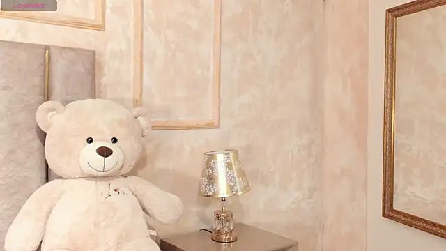 LilaBeily online show from January 2025 07:42:02 PM