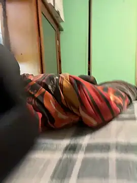 therealjj3333 online show from September 2025 04:35:02 PM