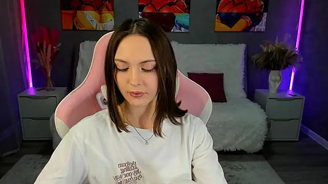 JesssWalker online show from April 2026 09:18:02 PM